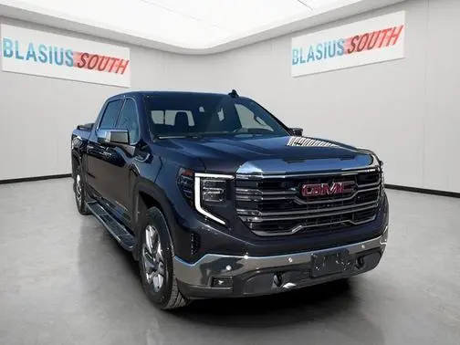 2022 GMC Sierra 1500 SLT 4WD photo