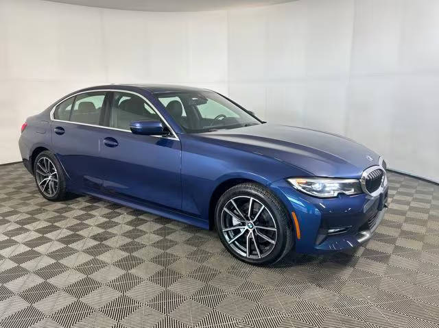 2022 BMW 3 Series 330i xDrive AWD photo