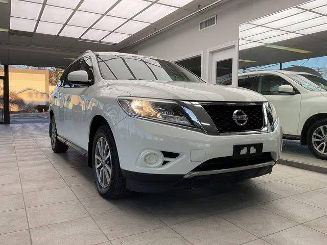 2016 Nissan Pathfinder S 4WD photo