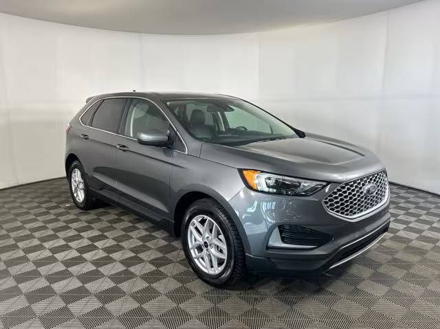 2023 Ford Edge SEL AWD photo