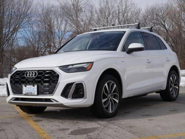 2023 Audi Q5 S line Premium Plus AWD photo