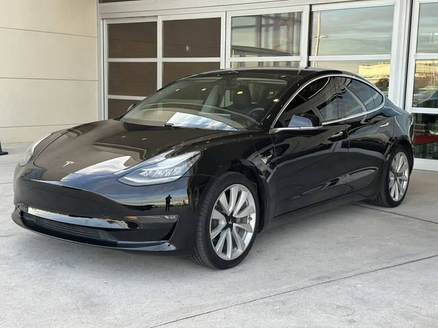 2018 Tesla Model 3 Long Range Battery AWD photo