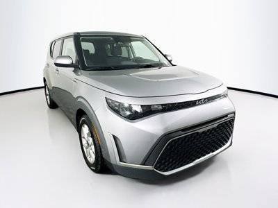 2023 Kia Soul LX FWD photo