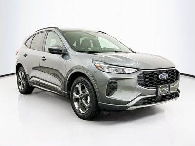 2023 Ford Escape ST-Line AWD photo