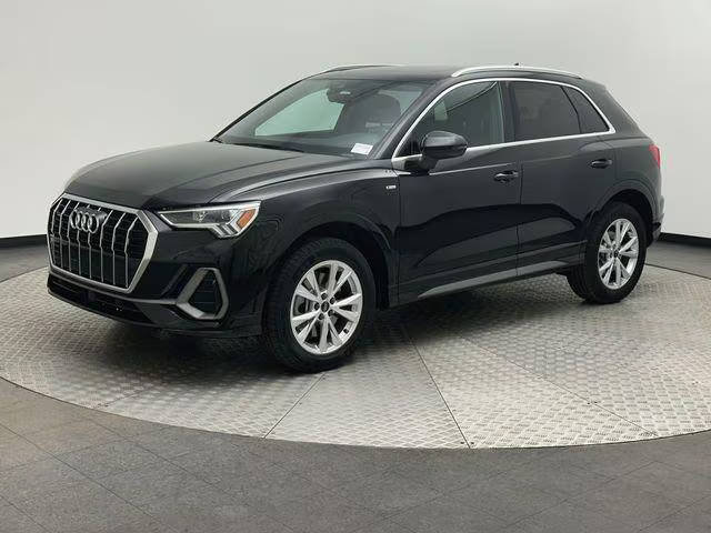 2023 Audi Q3 S line Premium AWD photo