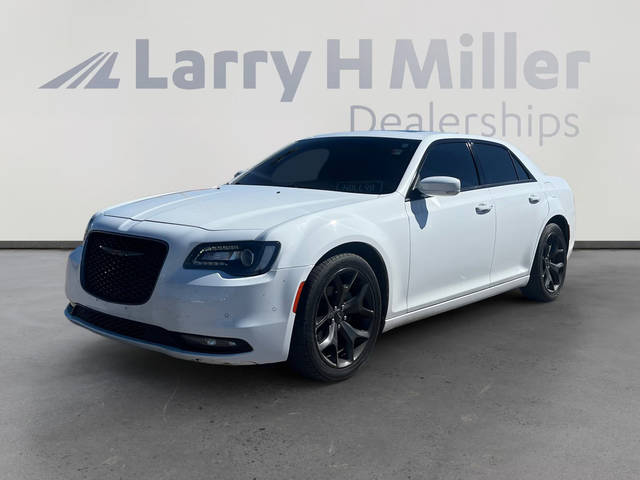 2022 Chrysler 300 300S RWD photo