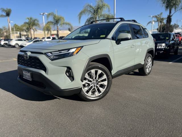 2022 Toyota RAV4 XLE Premium FWD photo