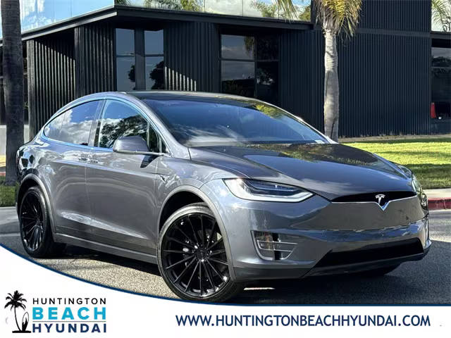 2020 Tesla Model X Long Range Plus AWD photo