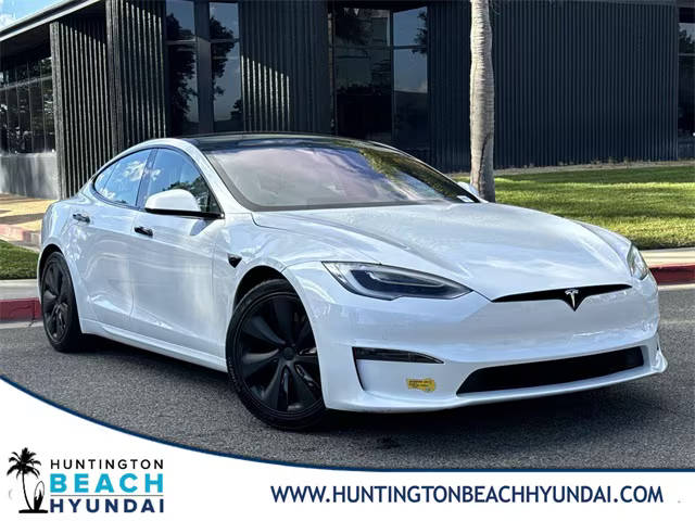 2021 Tesla Model S Plaid AWD photo