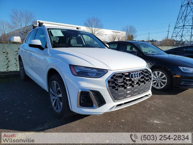 2022 Audi Q5 S line Premium Plus AWD photo