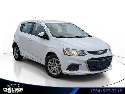 2019 Chevrolet Sonic LT FWD photo