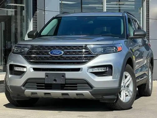 2023 Ford Explorer XLT 4WD photo