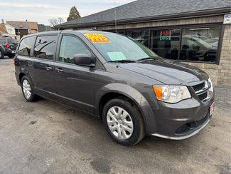 2019 Dodge Grand Caravan SE FWD photo