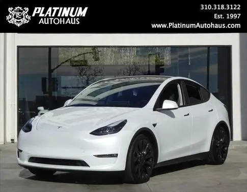 2023 Tesla Model Y Performance AWD photo