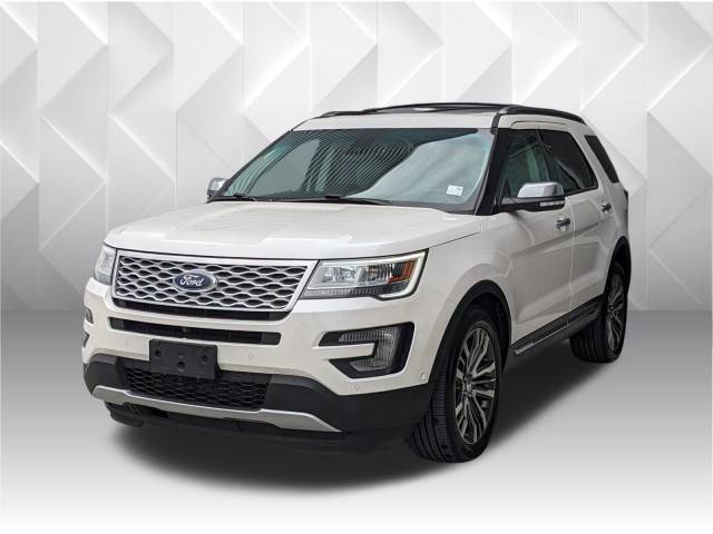 2017 Ford Explorer Platinum 4WD photo