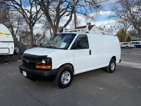 2015 Chevrolet Express Cargo  RWD photo