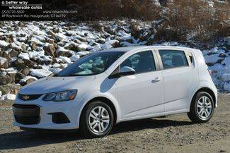 2019 Chevrolet Sonic LT FWD photo