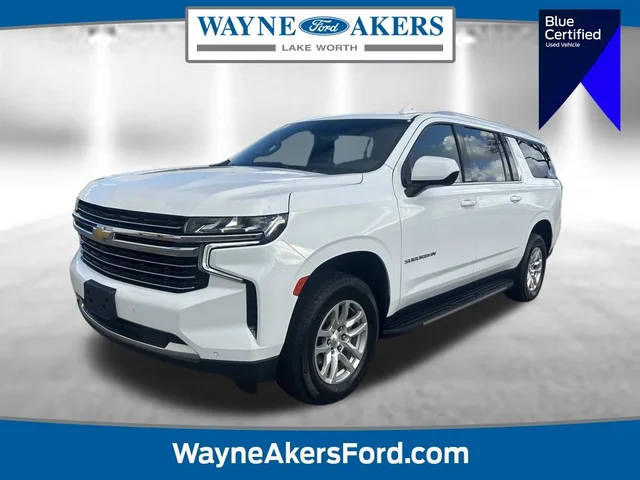 2023 Chevrolet Suburban LT 4WD photo