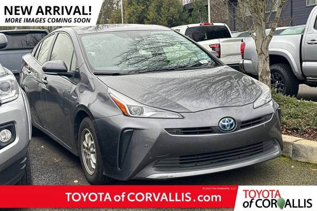 2022 Toyota Prius LE FWD photo