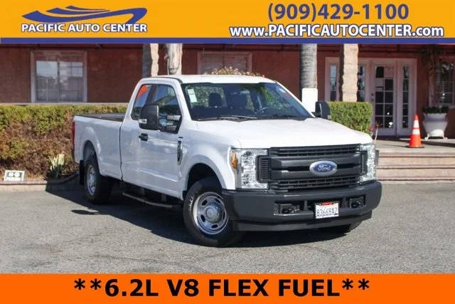 2017 Ford F-250 Super Duty XL RWD photo