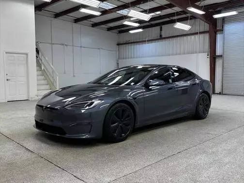 2022 Tesla Model S  AWD photo