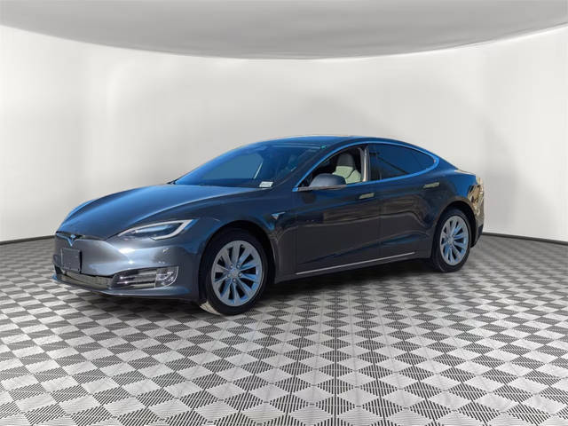 2017 Tesla Model S 60 RWD photo