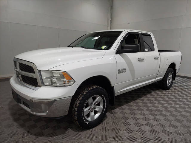 2016 Ram 1500 SLT 4WD photo