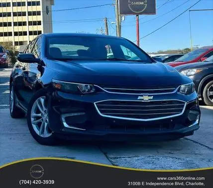 2017 Chevrolet Malibu LT FWD photo