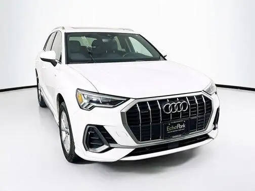 2023 Audi Q3 S line Premium AWD photo