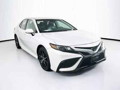 2022 Toyota Camry SE FWD photo