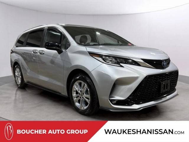 2022 Toyota Sienna XSE AWD photo