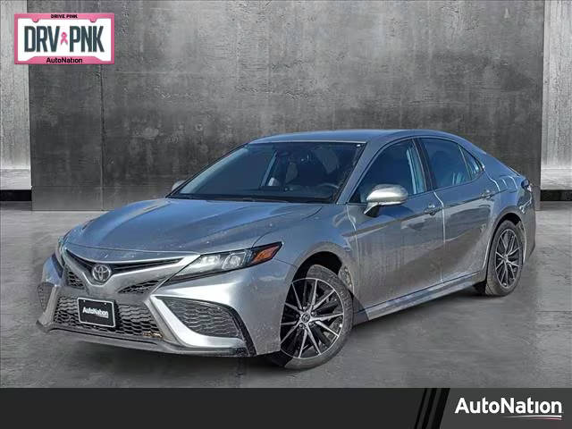 2022 Toyota Camry SE FWD photo