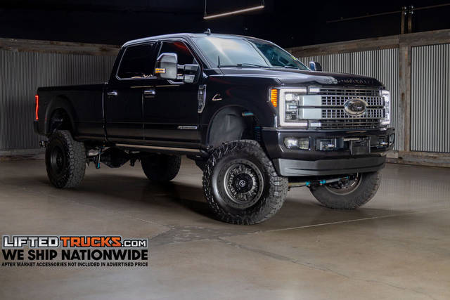 2019 Ford F-350 Super Duty Platinum 4WD photo