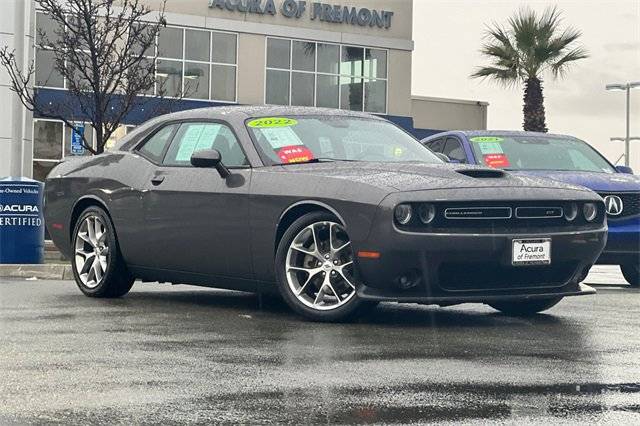 2022 Dodge Challenger GT RWD photo