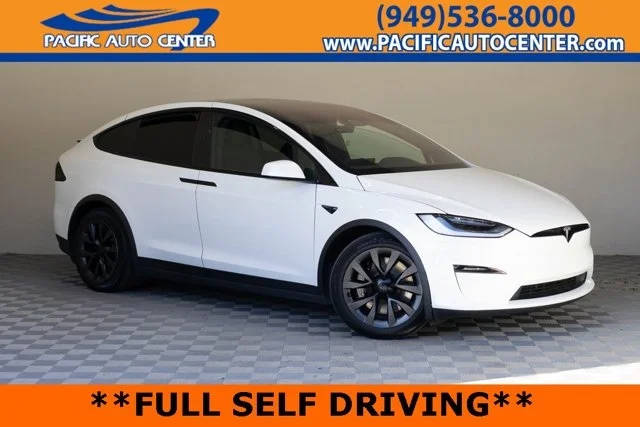 2023 Tesla Model X Plaid AWD photo