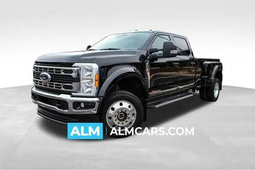 2023 Ford F-450 Super Duty XLT 4WD photo