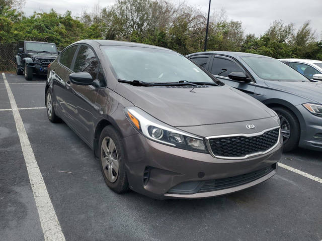 2017 Kia Forte LX FWD photo