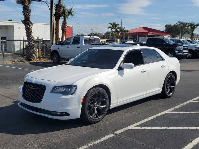 2022 Chrysler 300 300S RWD photo