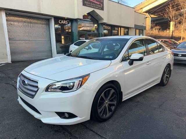 2015 Subaru Legacy 2.5i Limited AWD photo