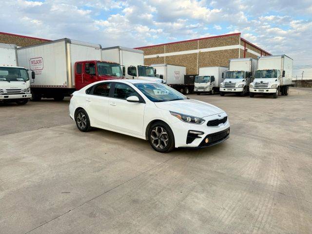 2020 Kia Forte LXS FWD photo