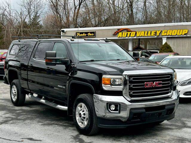 2015 GMC Sierra 2500HD SLE 4WD photo