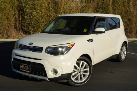 2019 Kia Soul + FWD photo