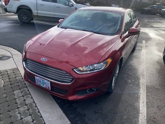 2016 Ford Fusion SE Hybrid FWD photo