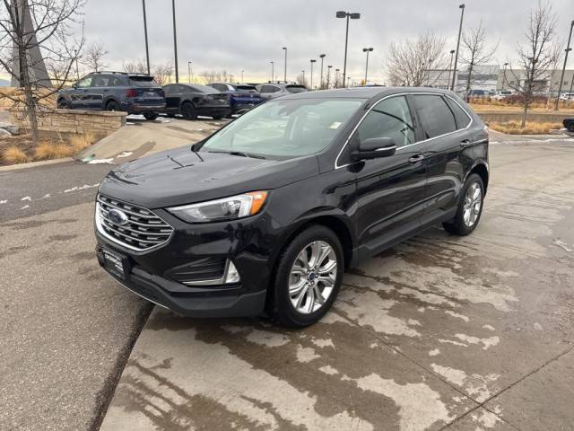 2022 Ford Edge Titanium AWD photo