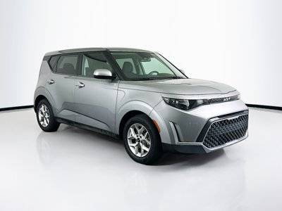 2023 Kia Soul LX FWD photo