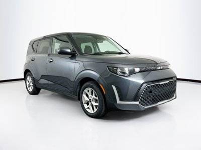 2023 Kia Soul LX FWD photo