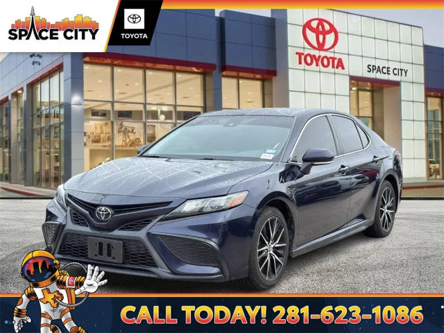 2022 Toyota Camry SE FWD photo