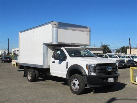 2019 Ford F-450 Super Duty XL RWD photo