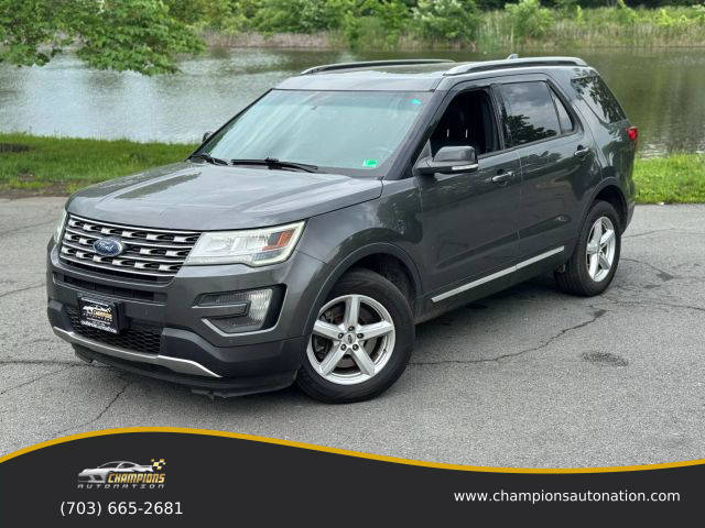 2016 Ford Explorer XLT 4WD photo
