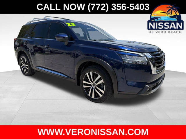 2023 Nissan Pathfinder Platinum 4WD photo
